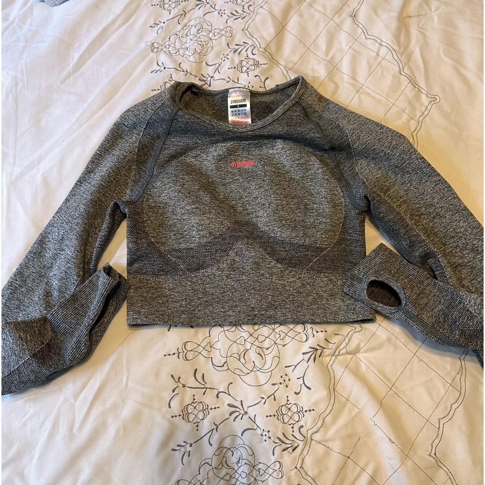 gymshark crop top long sleeve